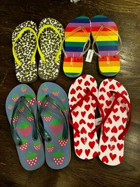 Colorful Flip Flop Lot - Two are NWT!